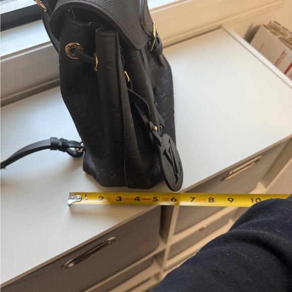 Louis Vuitton Black Backpack dupe - Picture 8 of 8